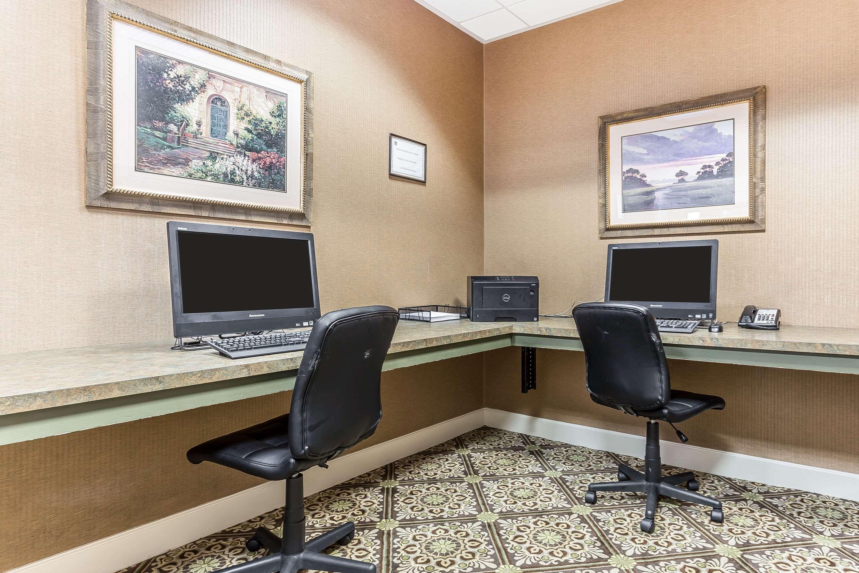 Quality Inn & Suites Georgetown Buitenkant foto