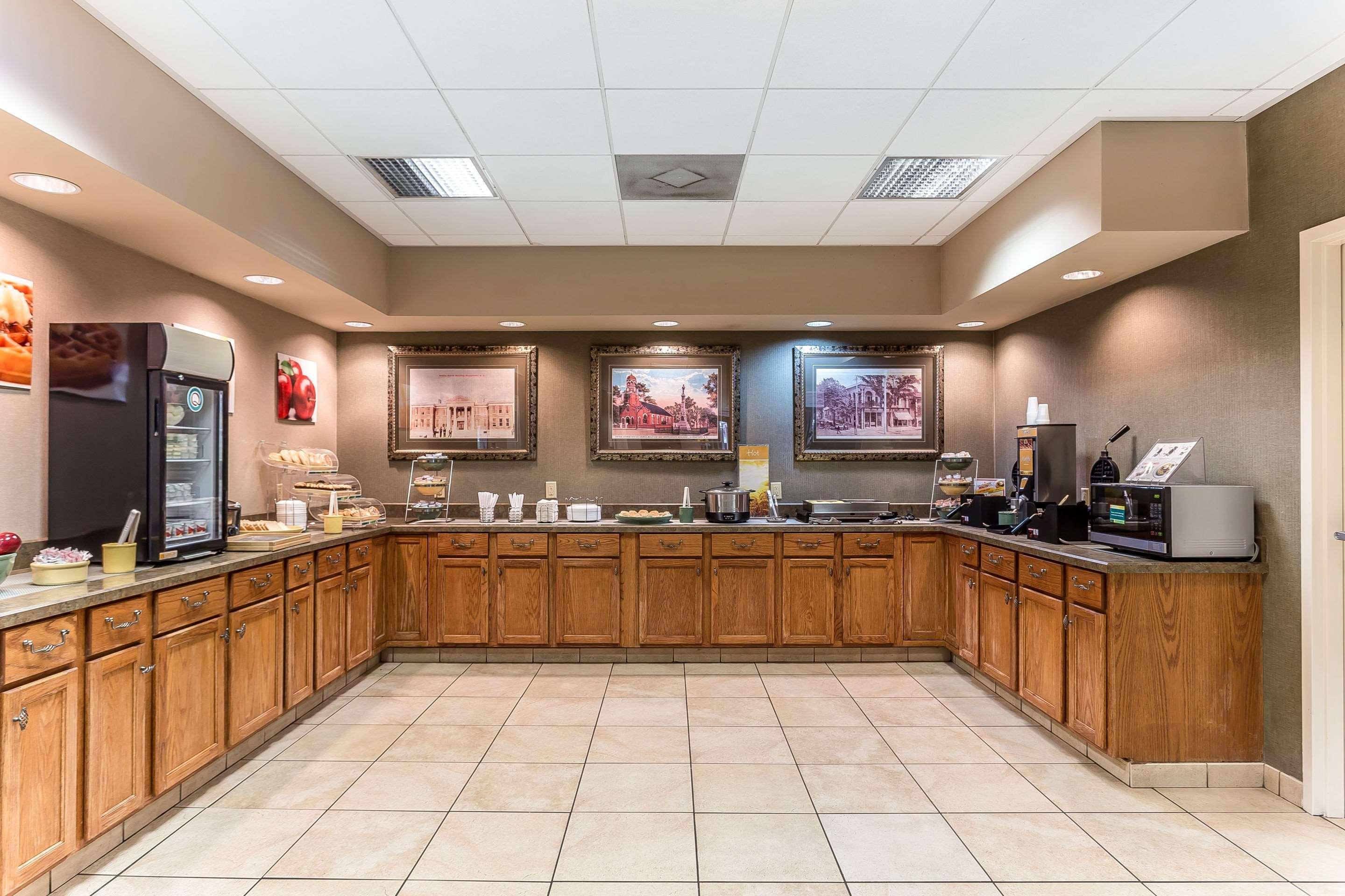 Quality Inn & Suites Georgetown Buitenkant foto
