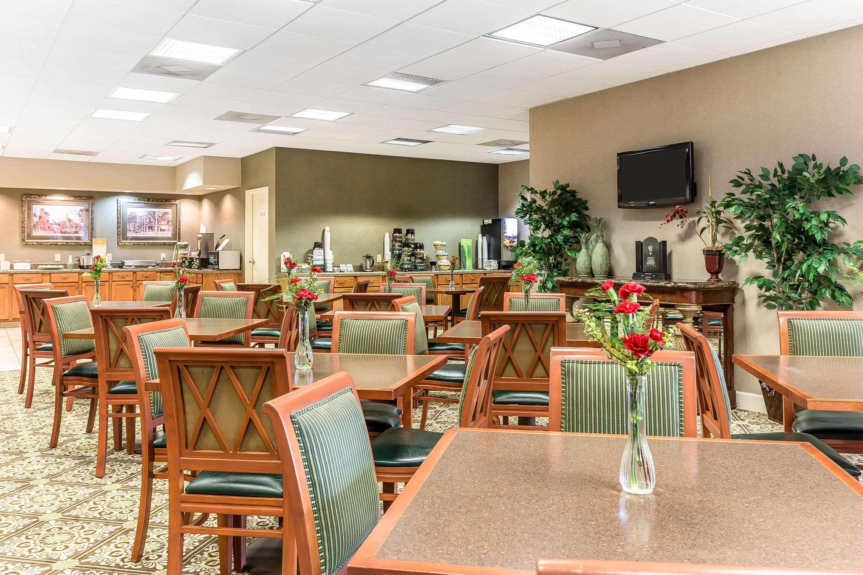 Quality Inn & Suites Georgetown Buitenkant foto