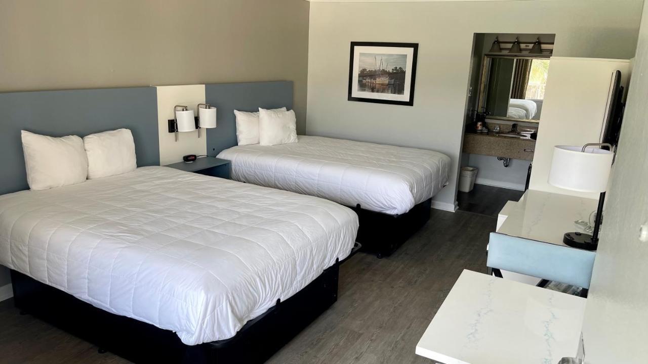 Quality Inn & Suites Georgetown Buitenkant foto