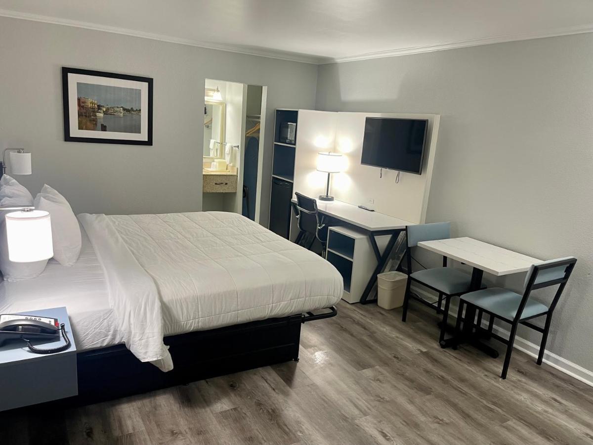 Quality Inn & Suites Georgetown Buitenkant foto